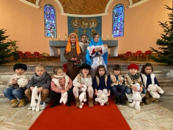 célébration Noël à l'école Saint-Pierre